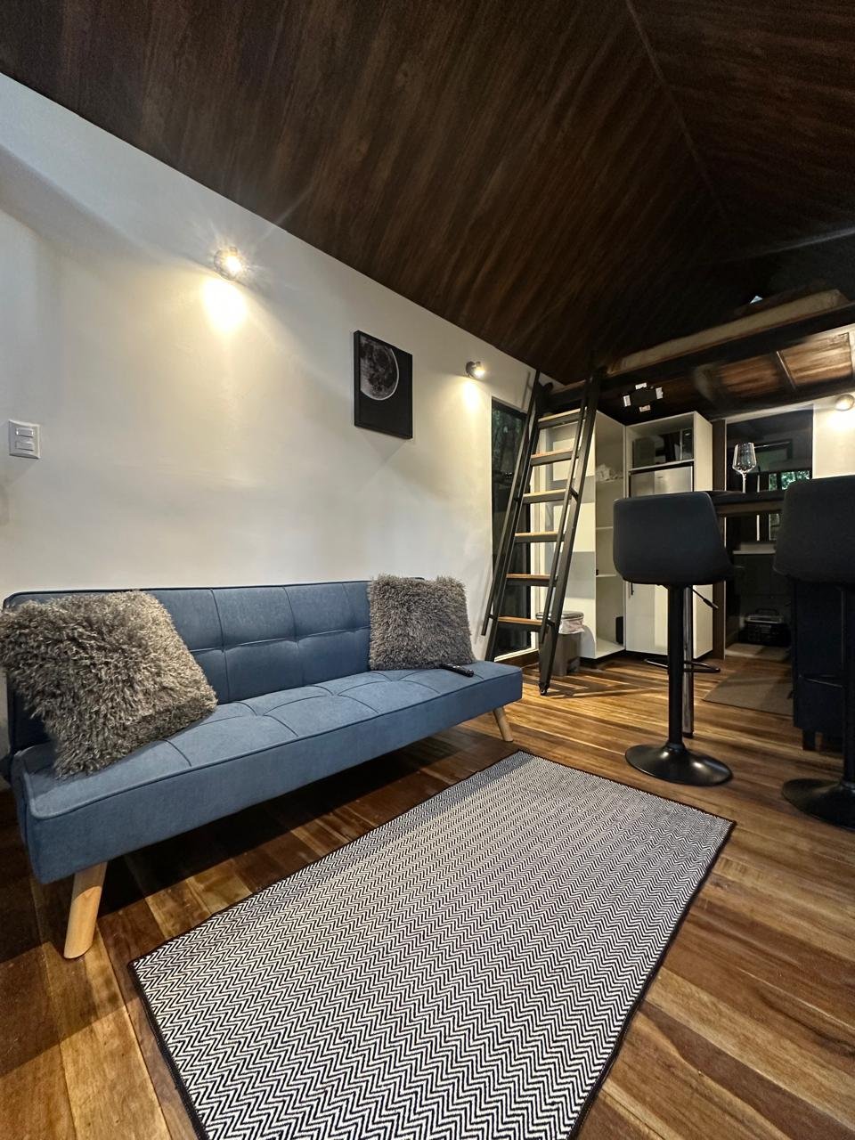 Sala con sillón